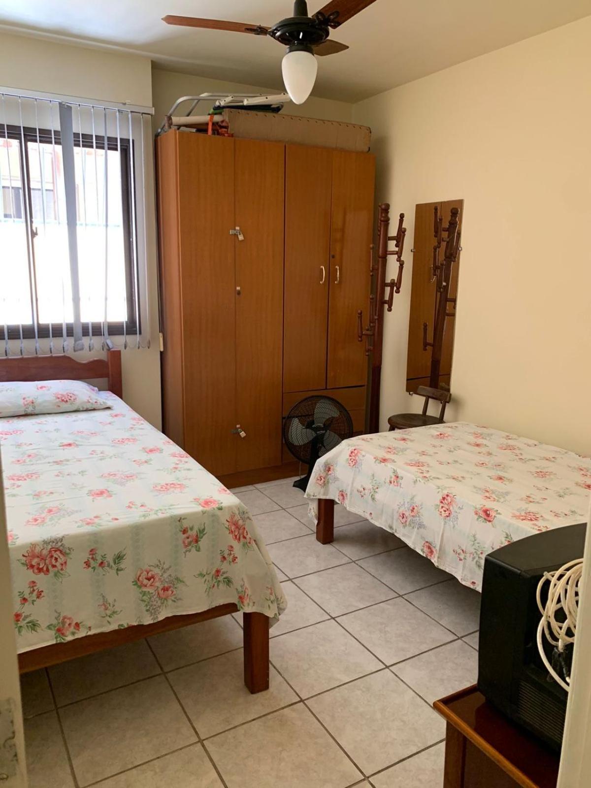 Apartamento Praia Do Morro Ha 150 Metros Da Praia, Garagem, Wi-Fi, 1 Andar Apartment Гуарапари Екстериор снимка