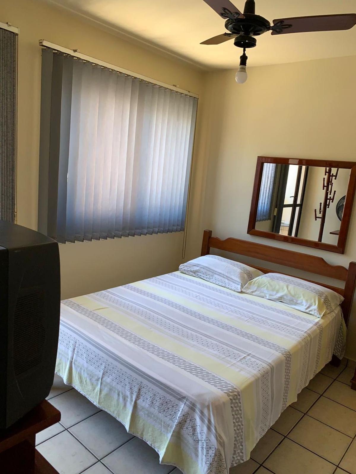 Apartamento Praia Do Morro Ha 150 Metros Da Praia, Garagem, Wi-Fi, 1 Andar Apartment Гуарапари Екстериор снимка