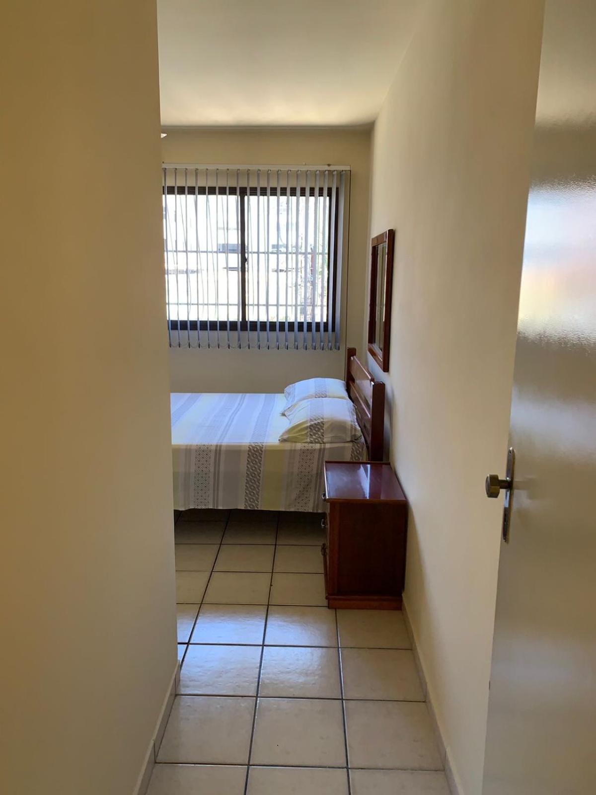 Apartamento Praia Do Morro Ha 150 Metros Da Praia, Garagem, Wi-Fi, 1 Andar Apartment Гуарапари Екстериор снимка